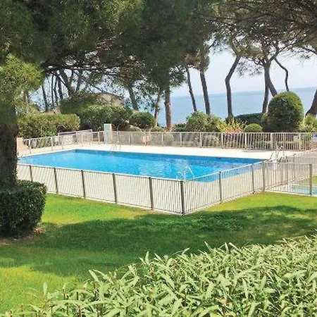 2 Pieces Climatise Avec Piscine Et Parking, Ste Maxime, Golfe St Tropez - Fr-1-780-90 Sainte-Maxime