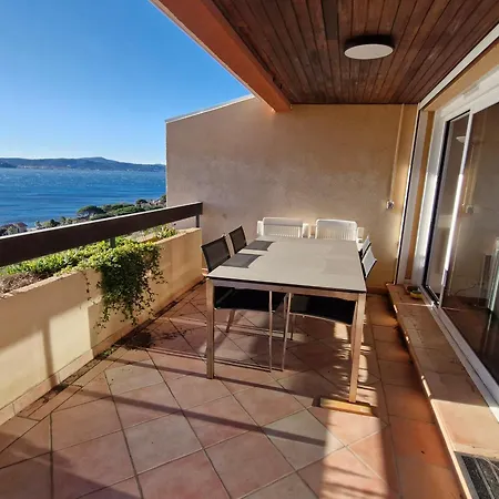 Διαμέρισμα 2 Pieces Avec Climatisation, Terrasse, Piscine Et Parking, Pres De La A Ste Maxime - Fr-1-780-90 Σαιντ-Μαξίμ