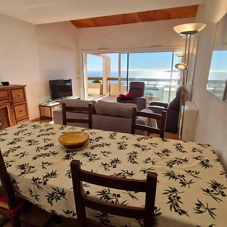 2 Pieces Avec Climatisation, Terrasse, Piscine Et Parking, Pres De La A Ste Maxime - Fr-1-780-90 Διαμέρισμα Σαιντ-Μαξίμ